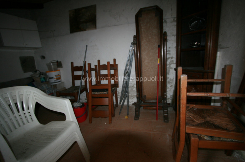 Immagine 6 di Appartamento in vendita  a Sinalunga