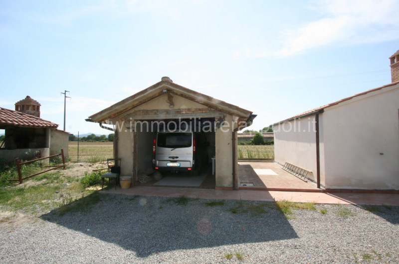 Immagine 6 di Rustico / casale in vendita  a Montepulciano