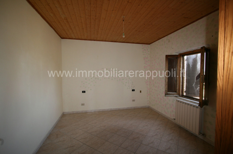 Immagine 16 di Rustico / casale in vendita  a Montepulciano