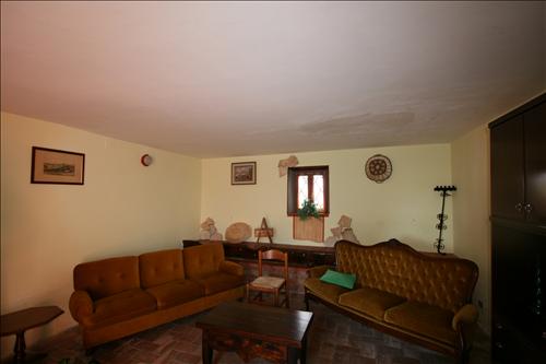 Immagine 6 di Rustico / casale in vendita  a Sinalunga