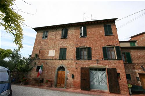 Immagine 7 di Appartamento in vendita  a Sinalunga