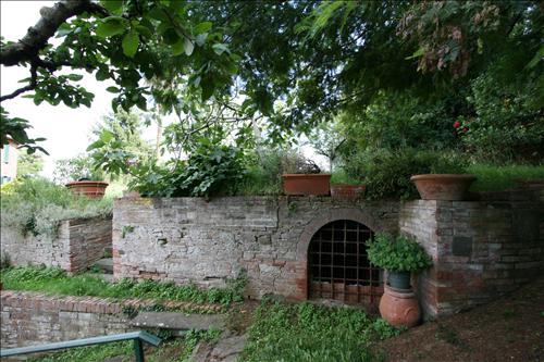 Immagine 17 di Appartamento in vendita  a Sinalunga