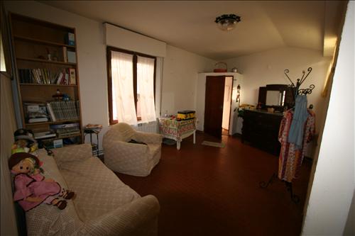 Immagine 10 di Casa indipendente in vendita  a Trequanda