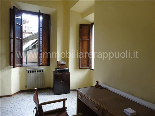 Immagine 3 di Rustico / casale in vendita  a Sinalunga