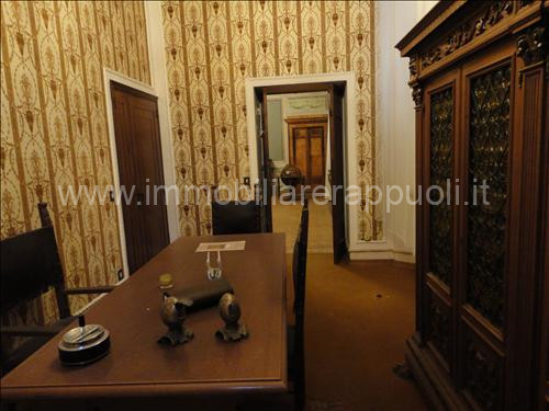 Immagine 9 di Rustico / casale in vendita  a Sinalunga