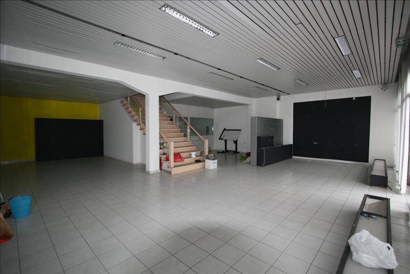 Immagine 4 di Capannone industriale in vendita  a Marciano Della Chiana