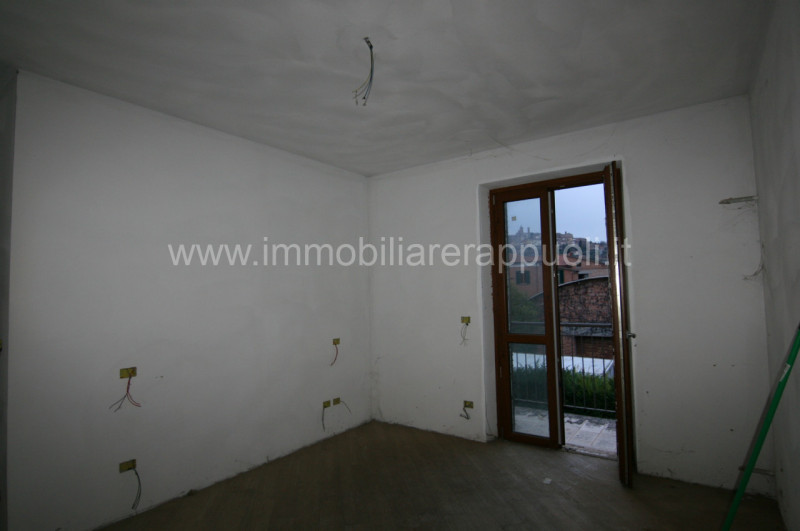 Immagine 8 di Appartamento in vendita  a Sinalunga