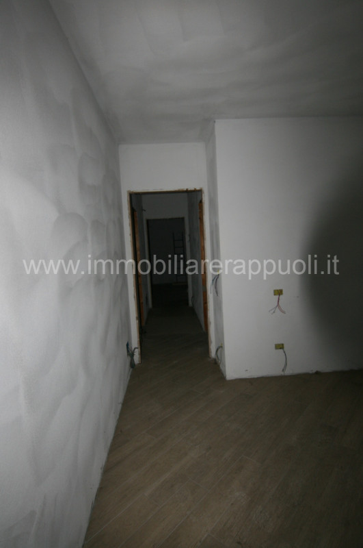Immagine 10 di Appartamento in vendita  a Sinalunga