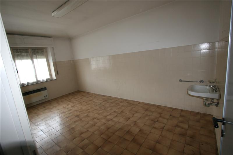 Immagine 7 di Casa indipendente in vendita  a Rapolano Terme