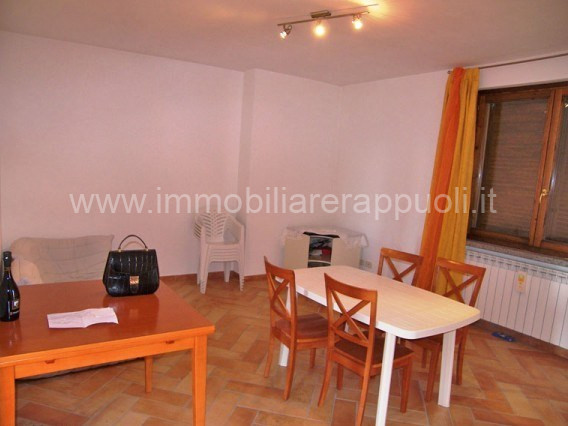 Immagine 5 di Appartamento in vendita  a Foiano Della Chiana