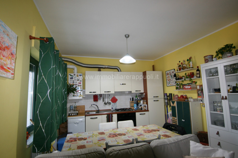 Immagine 1 di Appartamento in vendita  a Sinalunga