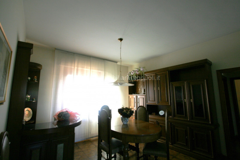 Immagine 5 di Appartamento in vendita  a Sinalunga