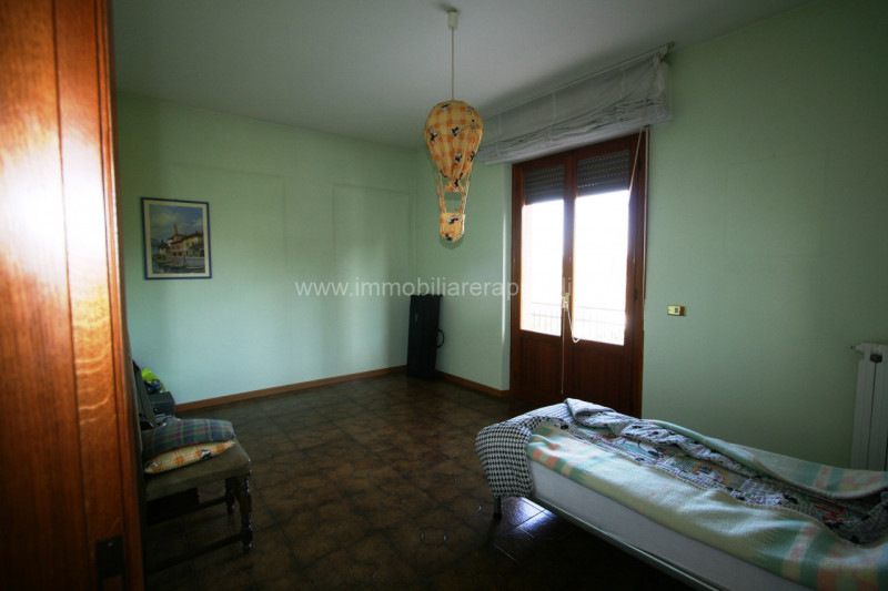 Immagine 9 di Appartamento in vendita  a Sinalunga