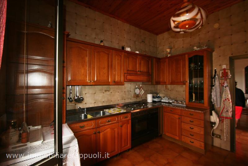 Immagine 7 di Casa indipendente in vendita  a Foiano Della Chiana