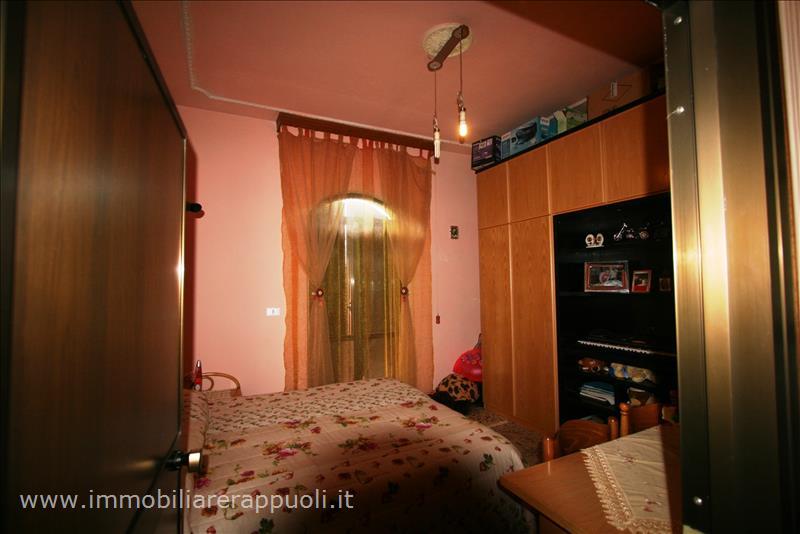 Immagine 10 di Casa indipendente in vendita  a Foiano Della Chiana