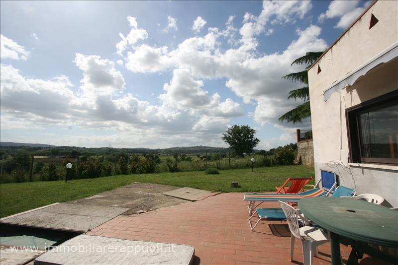 Immagine 26 di Casa indipendente in vendita  a Foiano Della Chiana