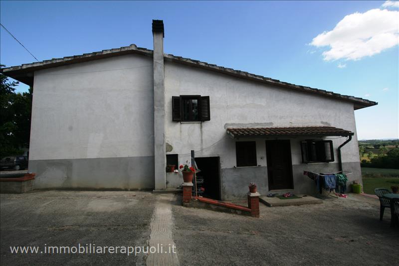 Immagine 35 di Casa indipendente in vendita  a Foiano Della Chiana