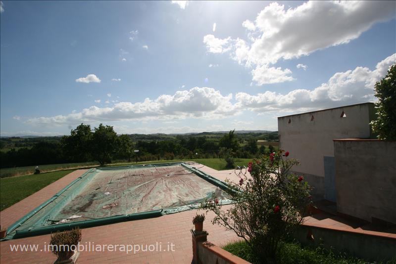 Immagine 38 di Casa indipendente in vendita  a Foiano Della Chiana