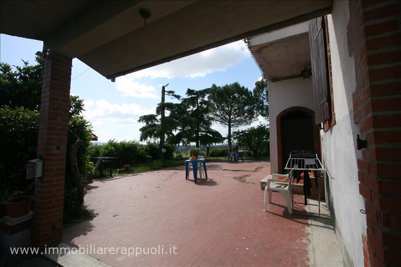 Immagine 39 di Casa indipendente in vendita  a Foiano Della Chiana