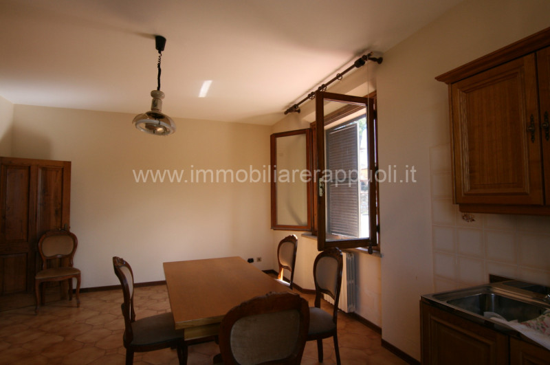 Immagine 9 di Villetta a schiera in vendita  a Trequanda