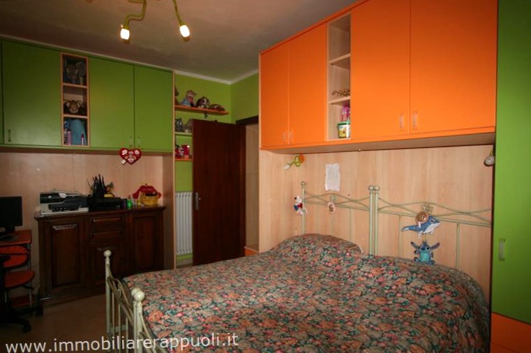 Immagine 7 di Appartamento in vendita  a Sinalunga