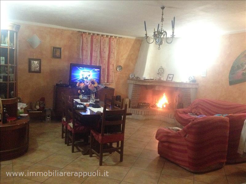 Immagine 2 di Casa indipendente in vendita  a Sinalunga