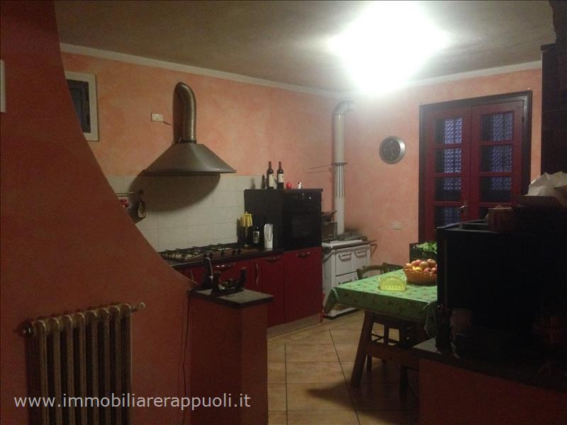 Immagine 3 di Casa indipendente in vendita  a Sinalunga