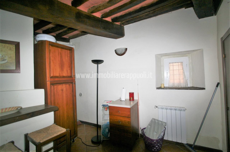 Immagine 12 di Appartamento in vendita  a Sinalunga