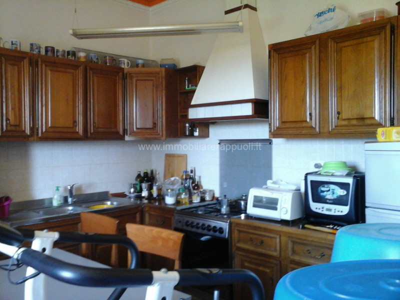 Immagine 2 di Appartamento in vendita  a Sinalunga