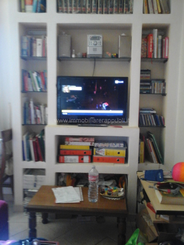 Immagine 3 di Appartamento in vendita  a Sinalunga