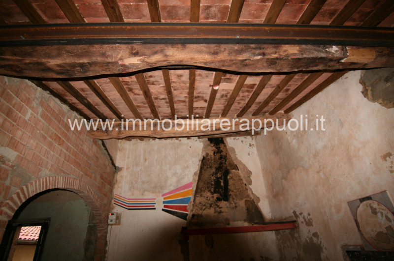 Immagine 6 di Appartamento in vendita  in via Spadaforte 10 a Sinalunga