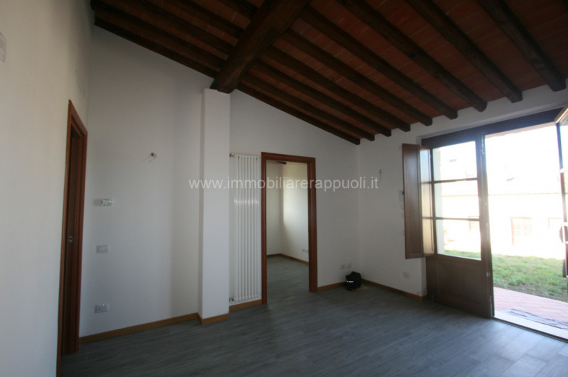 Immagine 2 di Villetta a schiera in vendita  a Pienza