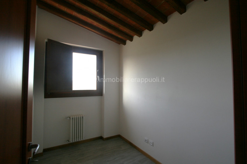 Immagine 3 di Villetta a schiera in vendita  a Pienza