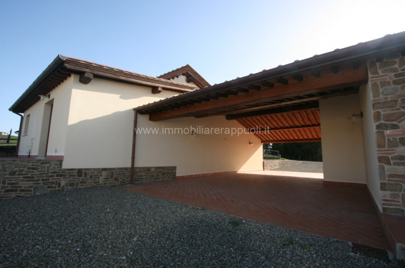 Immagine 15 di Villetta a schiera in vendita  a Pienza