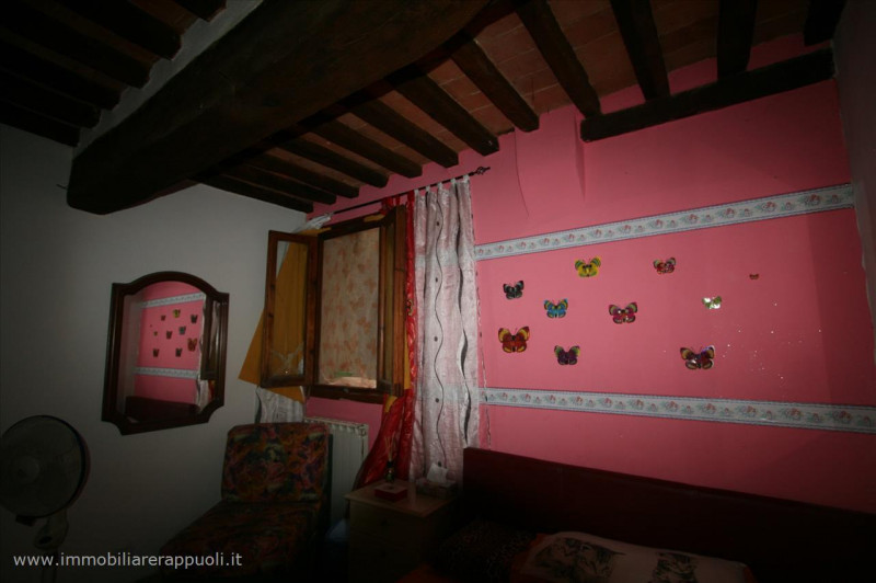 Immagine 4 di Appartamento in vendita  a Sinalunga