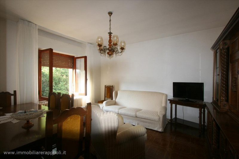 Immagine 10 di Casa indipendente in vendita  a Montepulciano