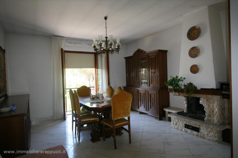 Immagine 4 di Appartamento in vendita  a Torrita Di Siena