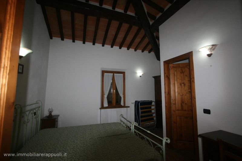 Immagine 7 di Rustico / casale in vendita  a Sinalunga