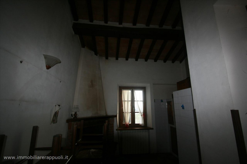 Immagine 11 di Rustico / casale in vendita  a Sinalunga