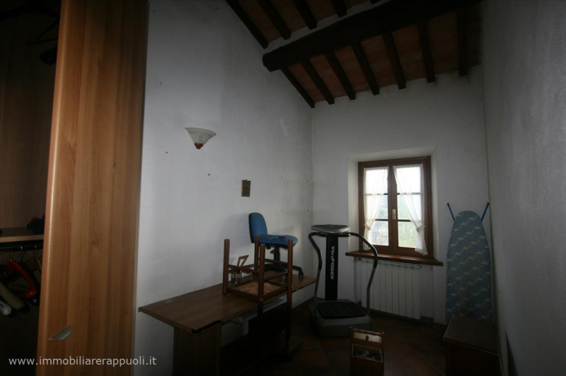 Immagine 14 di Rustico / casale in vendita  a Sinalunga