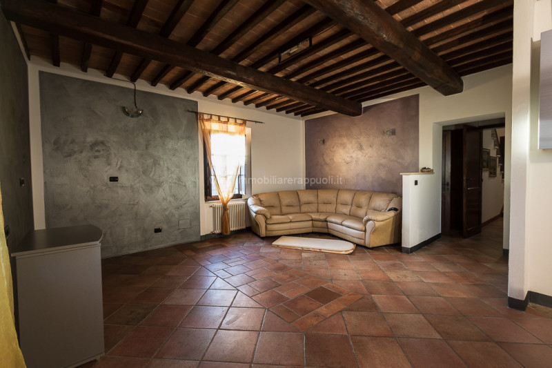 Immagine 15 di Rustico / casale in vendita  a Asciano