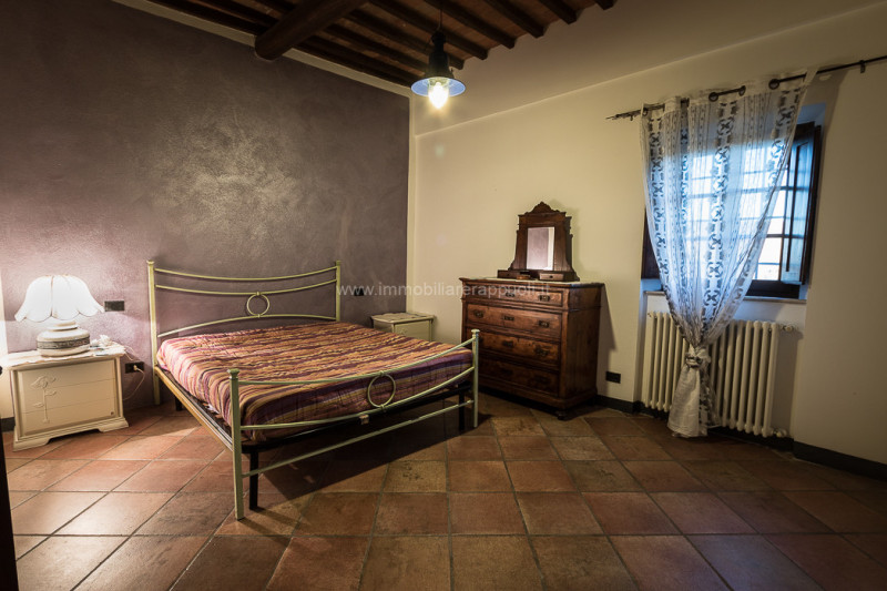 Immagine 20 di Rustico / casale in vendita  a Asciano