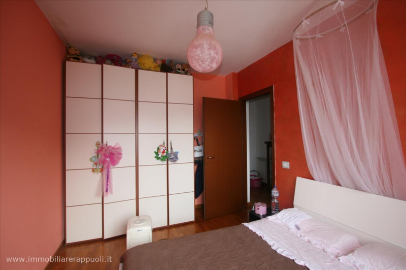 Immagine 2 di Villetta a schiera in vendita  a Rapolano Terme