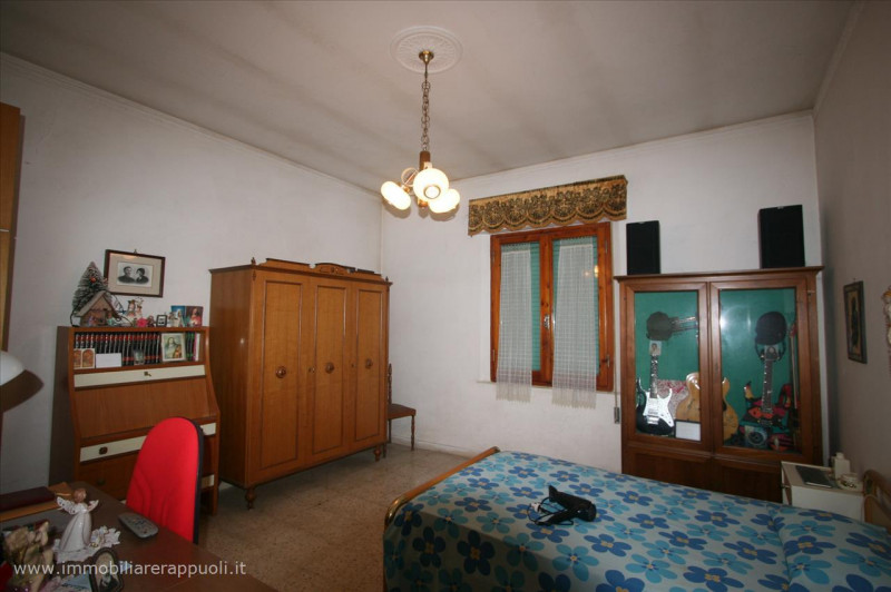 Immagine 12 di Casa indipendente in vendita  a Sinalunga