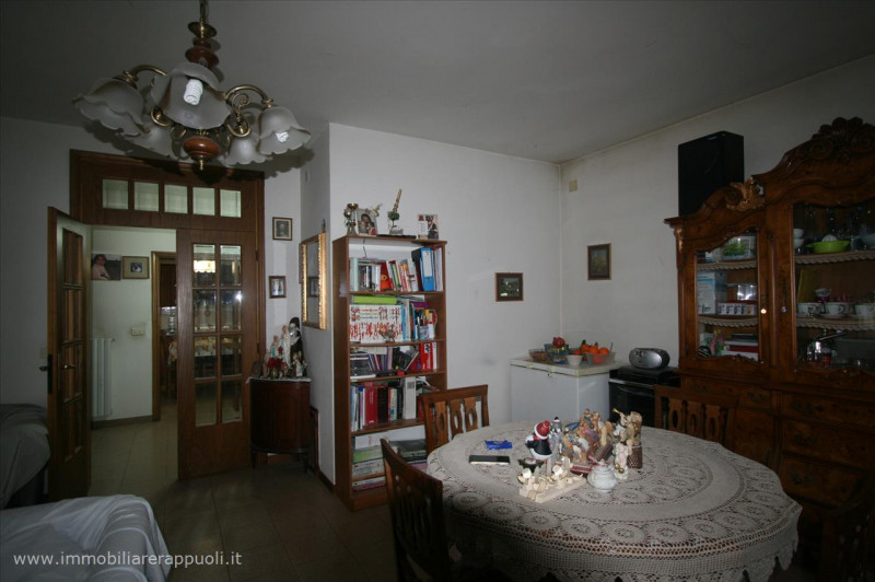 Immagine 19 di Casa indipendente in vendita  a Sinalunga