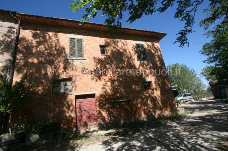 Immagine 3 di Rustico / casale in vendita  a Montepulciano