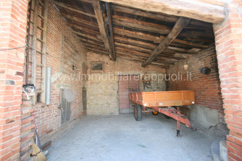 Immagine 7 di Rustico / casale in vendita  a Montepulciano