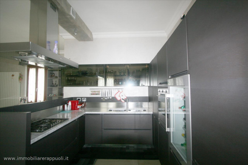 Immagine 6 di Appartamento in vendita  a Sinalunga