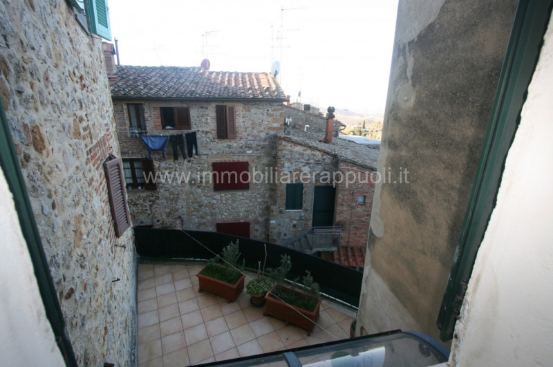 Immagine 8 di Casa indipendente in vendita  a Trequanda