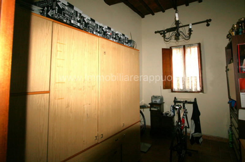 Immagine 4 di Appartamento in vendita  a Sinalunga